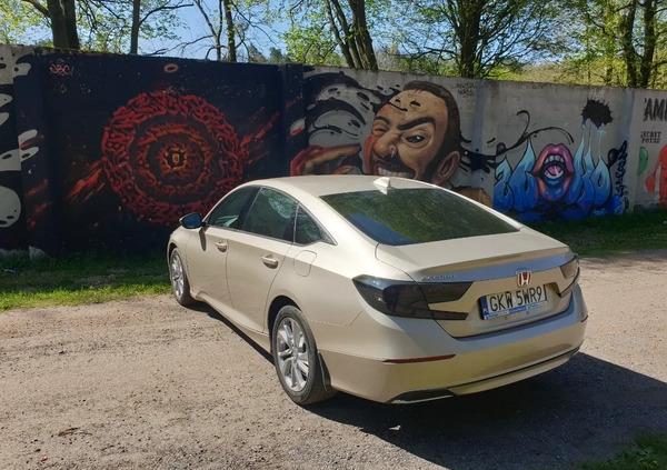 Honda Accord cena 74900 przebieg: 92000, rok produkcji 2018 z Kwidzyn małe 596